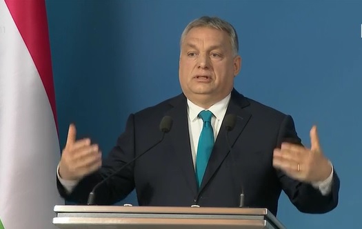 A romániai magyarság megmaradása érdekében támogat Orbán határon túli templomfelújításokat