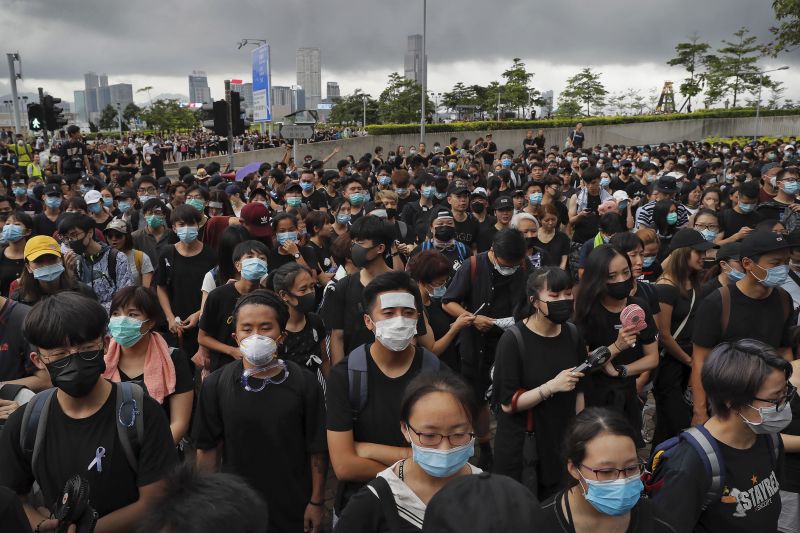 Ismét tüntetnek Hongkongban a kiadatási törvénytervezet ellenzői