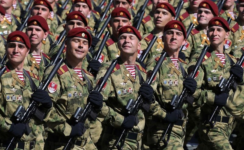 Új katonai doktrína kifejlesztésébe fog az orosz hadsereg