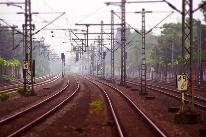 Jelentősen hosszabb menetidővel közlekednek a vonatok a Budapest-Cegléd vonalon