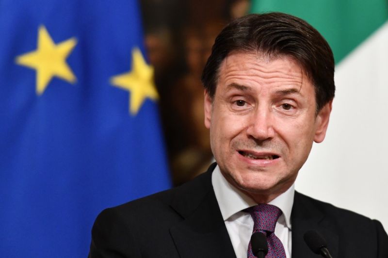 A V4-eket bírálta az olasz kormányfő