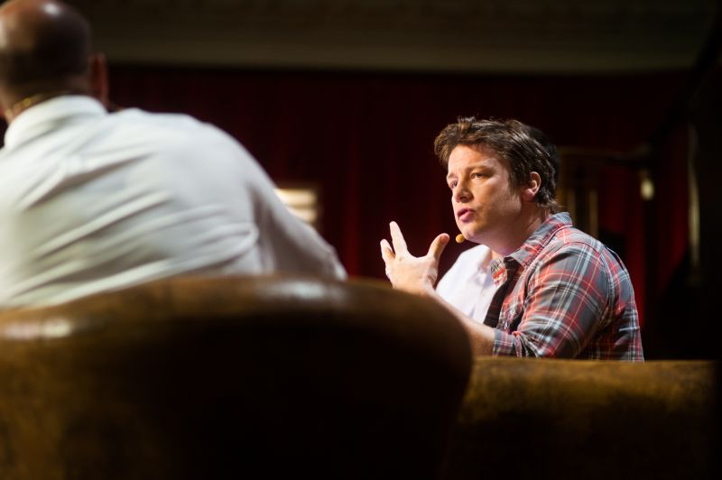Jamie Oliver a csődből is gazdagodott