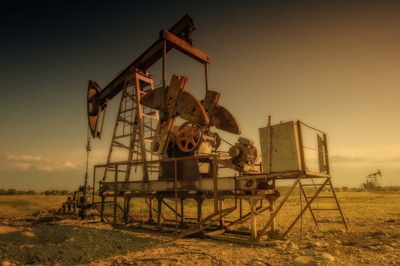 Hatalmas olajmezőt fedeztek fel Iránban