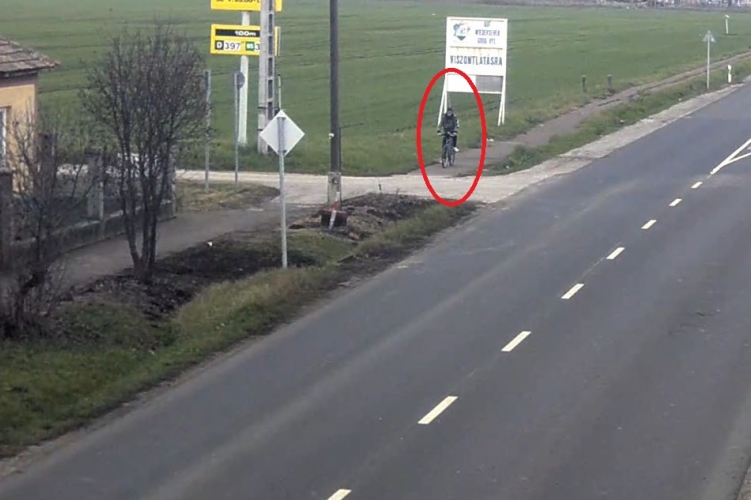 Biciklis "banditát" keres a rendőrség Füzesabonyban