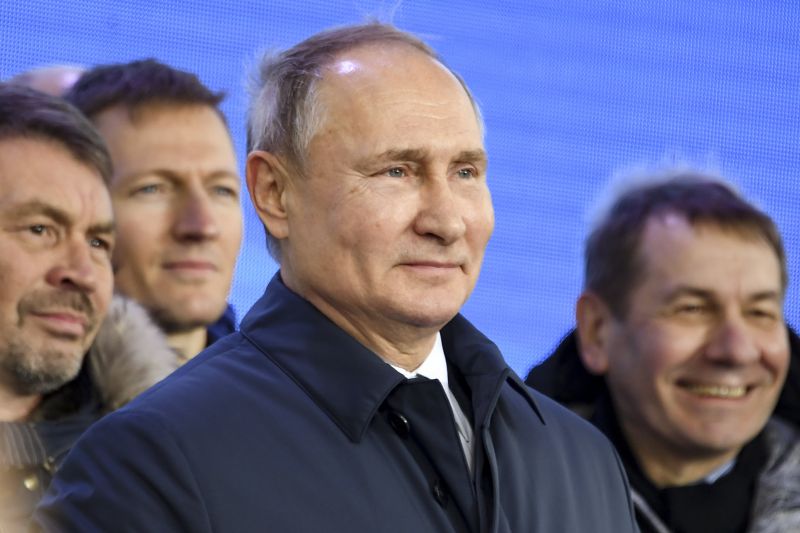 Kérdezett Putyintól – kirúgták