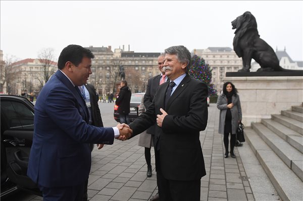 Kövér László fogadta az Ecuadori Nemzetgyűlés elnökét