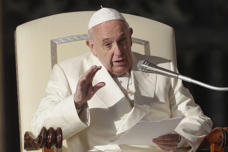 A pápa szerint a nők elleni erőszak olyan, mint az istenkáromlás