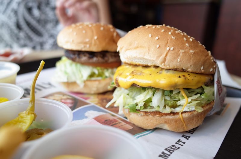 Már az év eleje is tele van rejtélyes dolgokkal, eltűnt egy sajtburger
