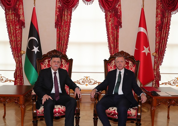 Líbia – Szarrádzs és Erdogan a tartós tűzszünetről tárgyalt