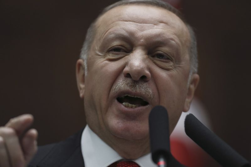 Bevándorlás: Erdogan komolyan rápirított a nyugatiakra, nem hajlandó bezárni a kapukat