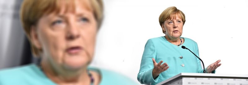 Merkel: a társas érintkezések csökkentésével megfékezhető a járvány súlyosodása