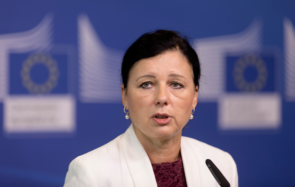 Európai Bizottság alelnöke Magyarországról beszélt a cseh TV-ben