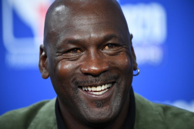 Michael Jordan százmillió dollárt adományoz a rasszizmus elleni küzdelemre