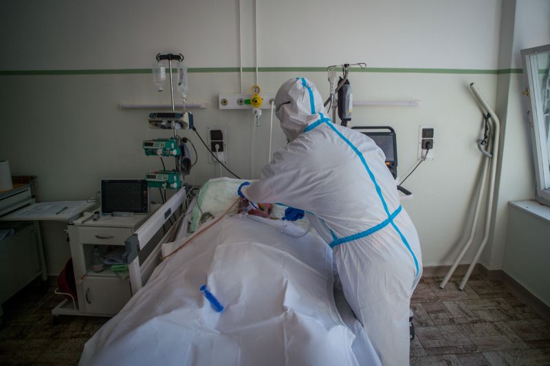 A magyar betegek negyede kórházi fertőzésként kapta el a koronavírust