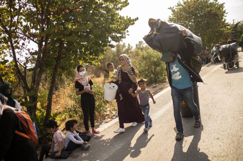 A helyszínről: Patthelyzet a görög menekülttáborban a tűz után