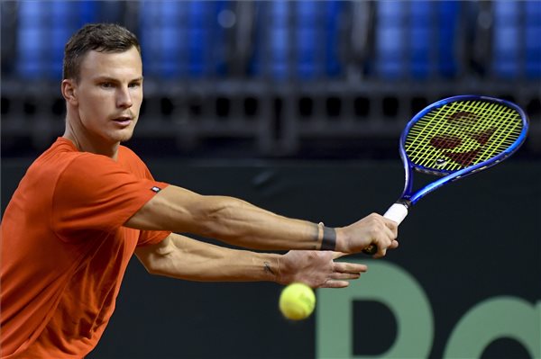 Fucsovics Márton a nyolcaddöntőbe jutott a Roland Garroson