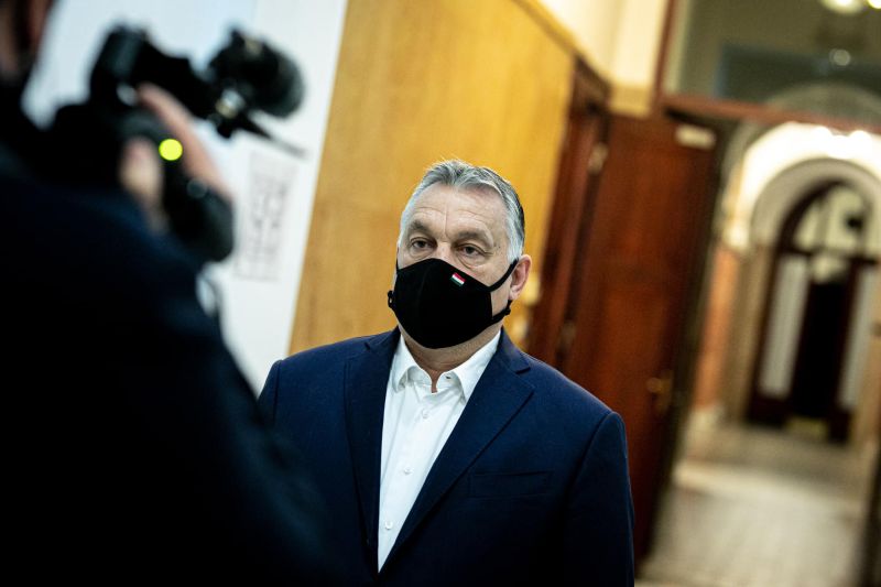 Orbán megint megígérte, hogy annyi új munkahelyet hoz létre, ahányat a vírus tönkretett