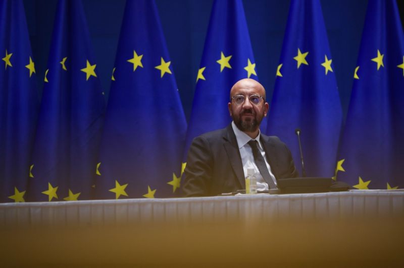 "Asztalra csapott" az Európai Tanács az oltóanyag-gyártóknál