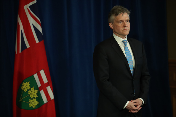 Titkos karibi nyaralás miatt mondott le egy kanadai miniszter
