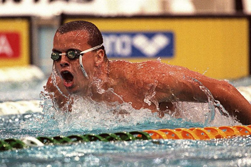 Brutális mennyiségű drogot találtak az olimpiai bajnok úszó lakásában, bűnbanda irányításával vádolják 