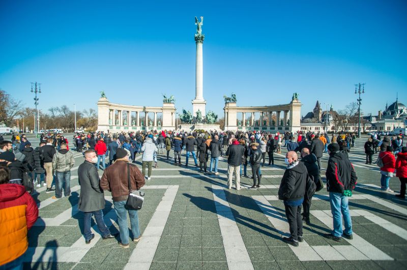 A Nézőpont Intézet szerint nem akarnak egyelőre nyitást a magyarok