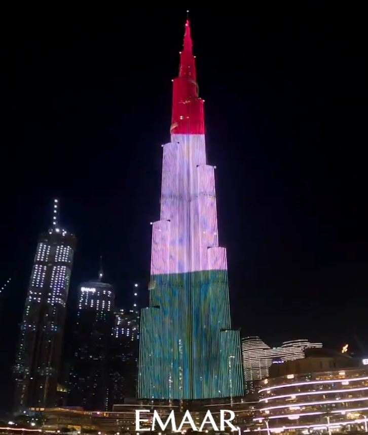 828 méter magas felhőkarcoló is hirdette a magyar szabadságot – videó