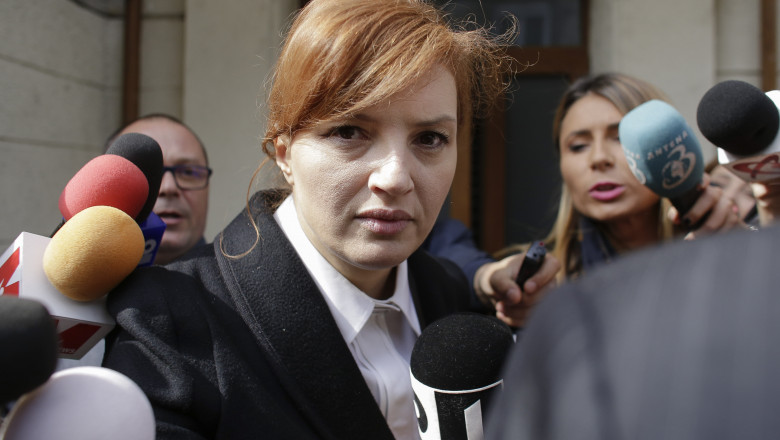 5 éves börtönbüntetésre ítélték a volt román elnök, Traian Basescu lányát 