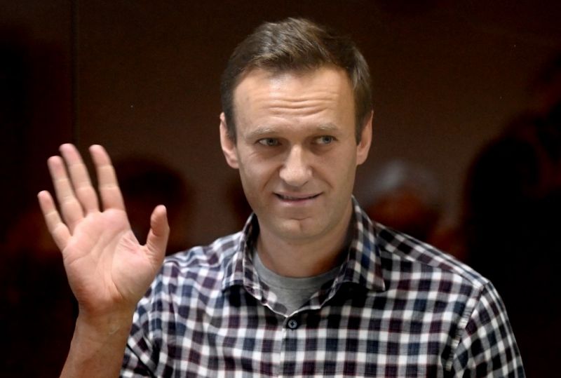 A londoni orosz nagykövet szerint Navalnijt nem hagyják meghalni a börtönben