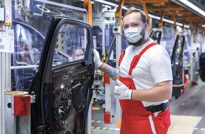 350 ezer forint Covid-bónuszt kapnak a győri Audi dolgozói