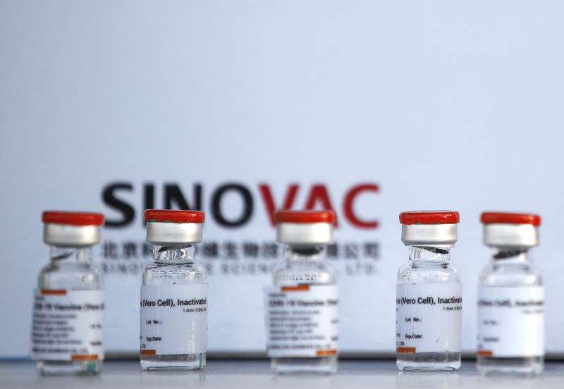 Peking beismerte: nem túl hatékonyak a kínai vakcinák