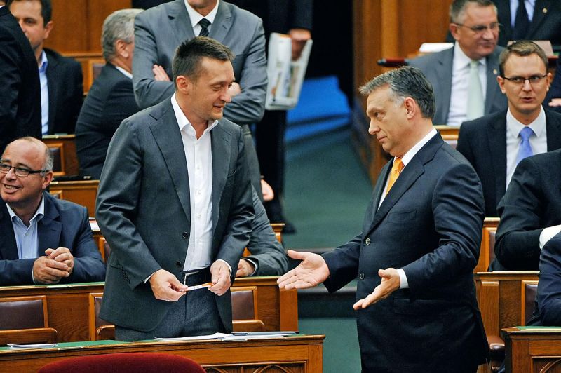 Mesés összeg üti a markát annak, aki segít lebuktatni Orbánt, vagy valamelyik "fideszes nagykutyát"