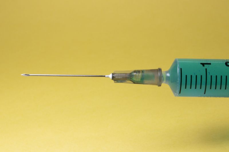 Fontos információ azok számára, akik a kínai vakcinát kapták – ezért lehet, hogy nem megfelelő az ellenanyag-szint oltás után