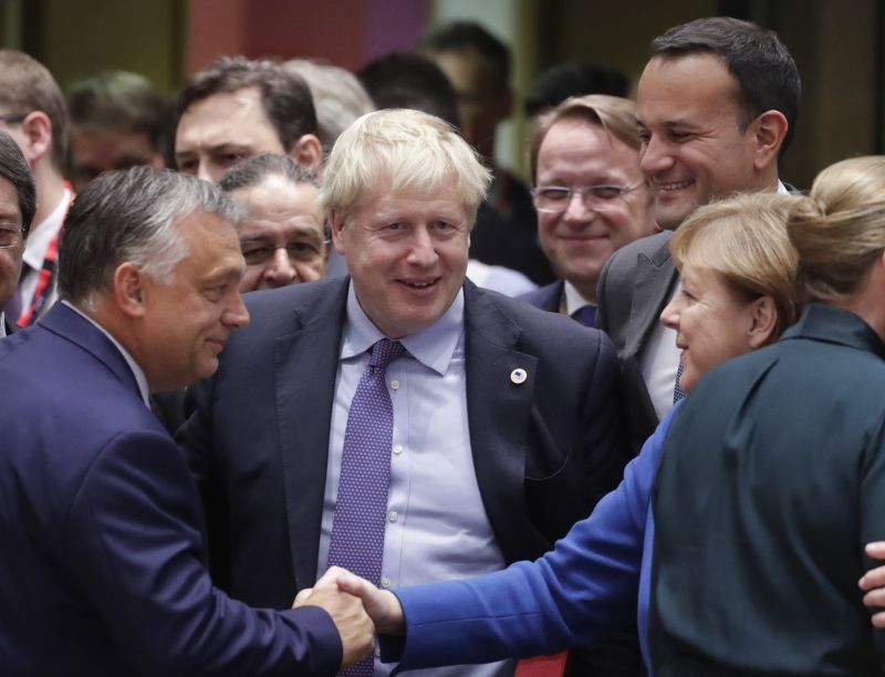 Orbán Viktor Londonba utazik: pénteken Boris Johnsonnal tárgyal