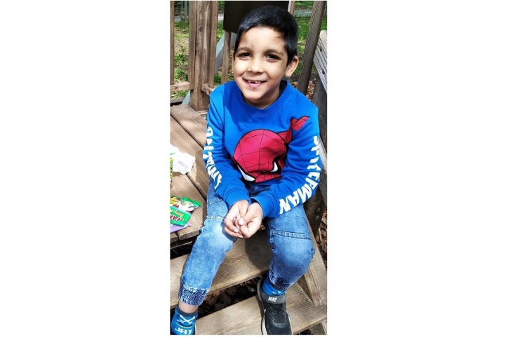 Eltűnt Lakatos Dzsamal Dzsulió, a 7 éves fiút a rendőrök jelenleg is keresik