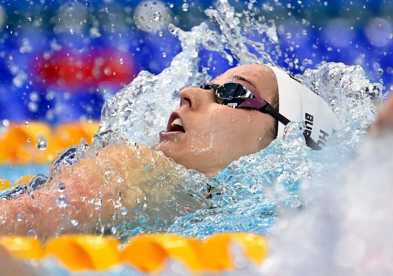 Újabb magyar úszó sikerek – Burián Katalin bronzérmes 200 méter háton, Verrasztó Dávid negyedik 400 vegyesen