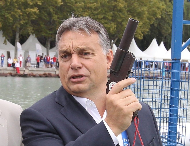 Orbán: nekünk kell megvédeni hazánkat, ha baj van – pénzügyi stabilitást és ütőképes hadsereget akar