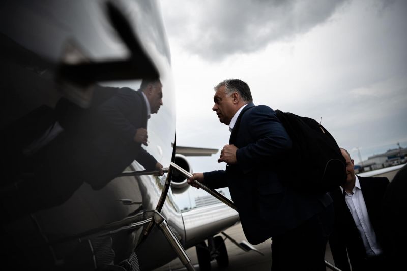 Orbán Viktor hátizsákot kapott magára, és elindult Brüsszelbe – vajon most mit fognak megvétózni?