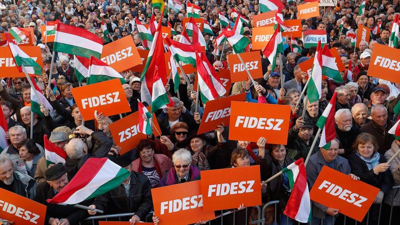 A Fidesz összeomlását hozhatja a belharcok sokasága?