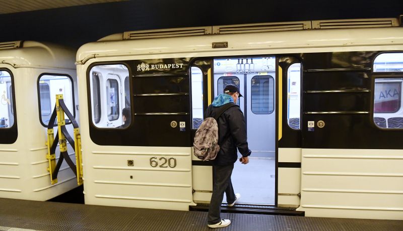 Nem árt felkészülni a változásokra – újabb szakaszához ért a 3-as metró felújítása