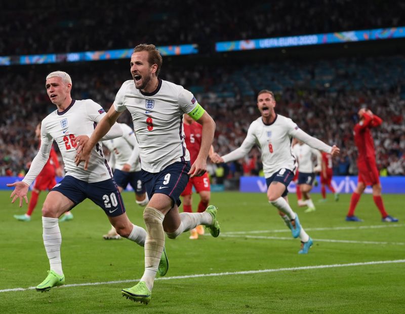 Hosszú küzdelem után Anglia 2-1-re nyert a dánok ellen az elődöntőn