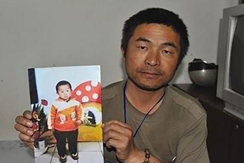 24 év és 500 ezer kilométer után találta meg az apa elrabolt fiát
