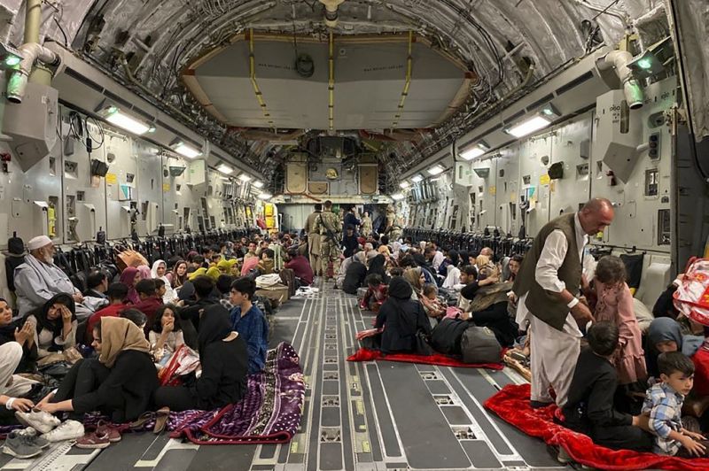 Lengyelország nem küld több gépet Afganisztánba, túl nagy kockázattal járna az evakuáció