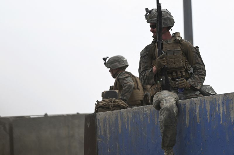 A tálibok megfenyegették az USA-t: következményei lesznek, ha elhalasztják a kivonulást Afganisztánból