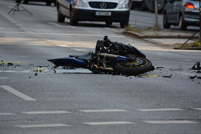 Halálos motorosbaleset történt az 54-es úton, Nemesnádudvarnál