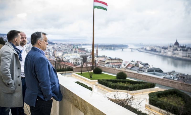Orbán-ellenes tüntetés lesz a Várban, nem hiszi el, ki szervezi