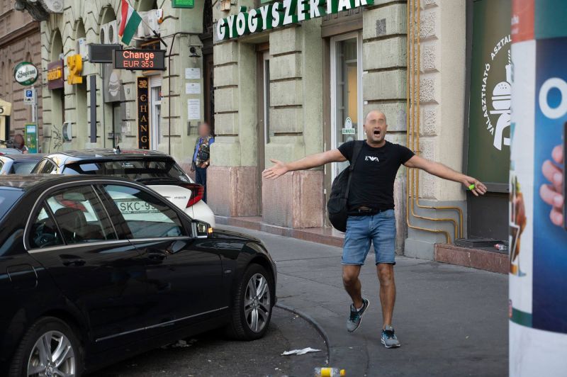 Fidesz: a baloldal uszította a férfit, aki fideszes aláírásgyűjtőkre támadt Budapesten