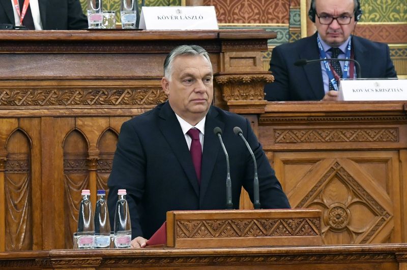 Orbán: "Ebbe senki nem szólhat bele" – jelentette ki miniszterelnök a magyar-orosz gázszerződés ügyéről