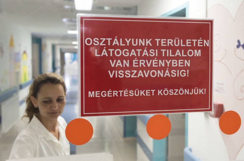Müller Cecília: látogatási tilalom lép életbe minden kórházban
