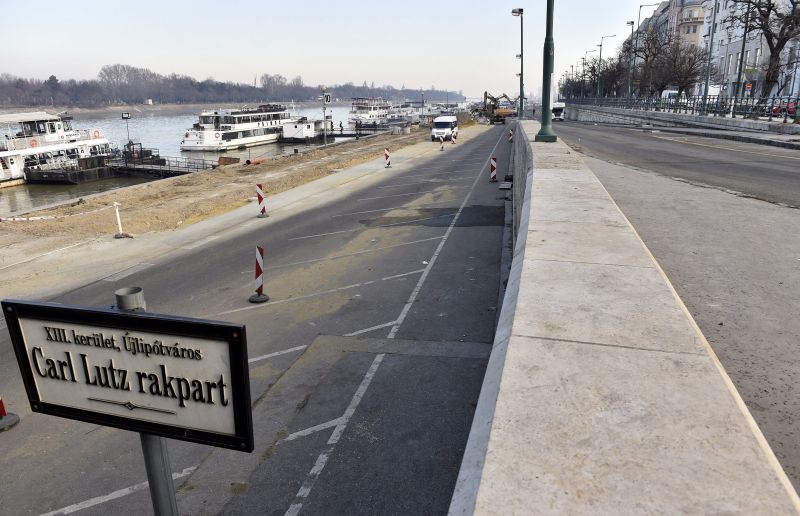 Lezárások jönnek: péntektől vasárnapig rémálom lesz a közlekedés Budapesten