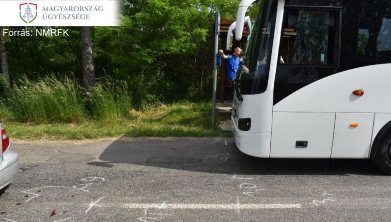 Lincseléstől mentette meg a kisfiút vétlenül elsodró autóst a buszvezető a Nógrád megyei faluban